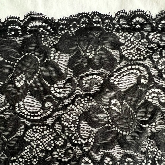 Strapless corset style top! - Picture 2 of 5